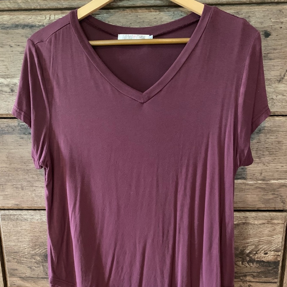 Latched Mama V-Neck Boyfriend Nursing Tee